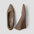 Pointed-Toe Wedge (Aria Wedge Pro)