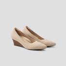 Pointed-Toe Wedge (Aria Wedge Pro)